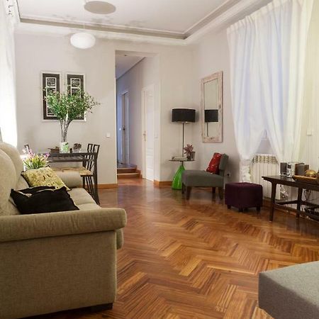マドリードElegante Piso Junto Al Museo Del Pradoアパートメント エクステリア 写真