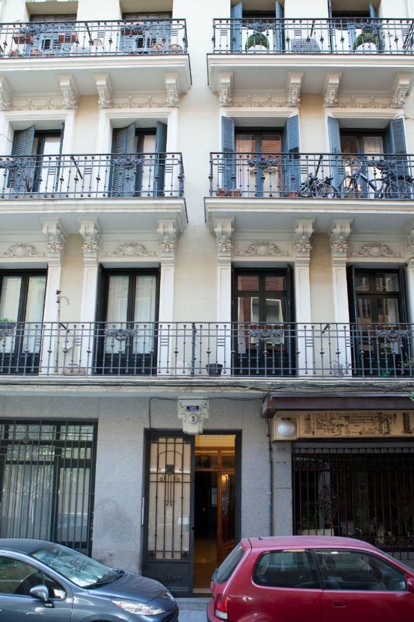マドリードElegante Piso Junto Al Museo Del Pradoアパートメント エクステリア 写真